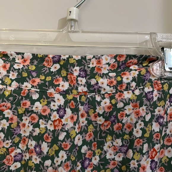 Floral shorts - Picture 4 of 6